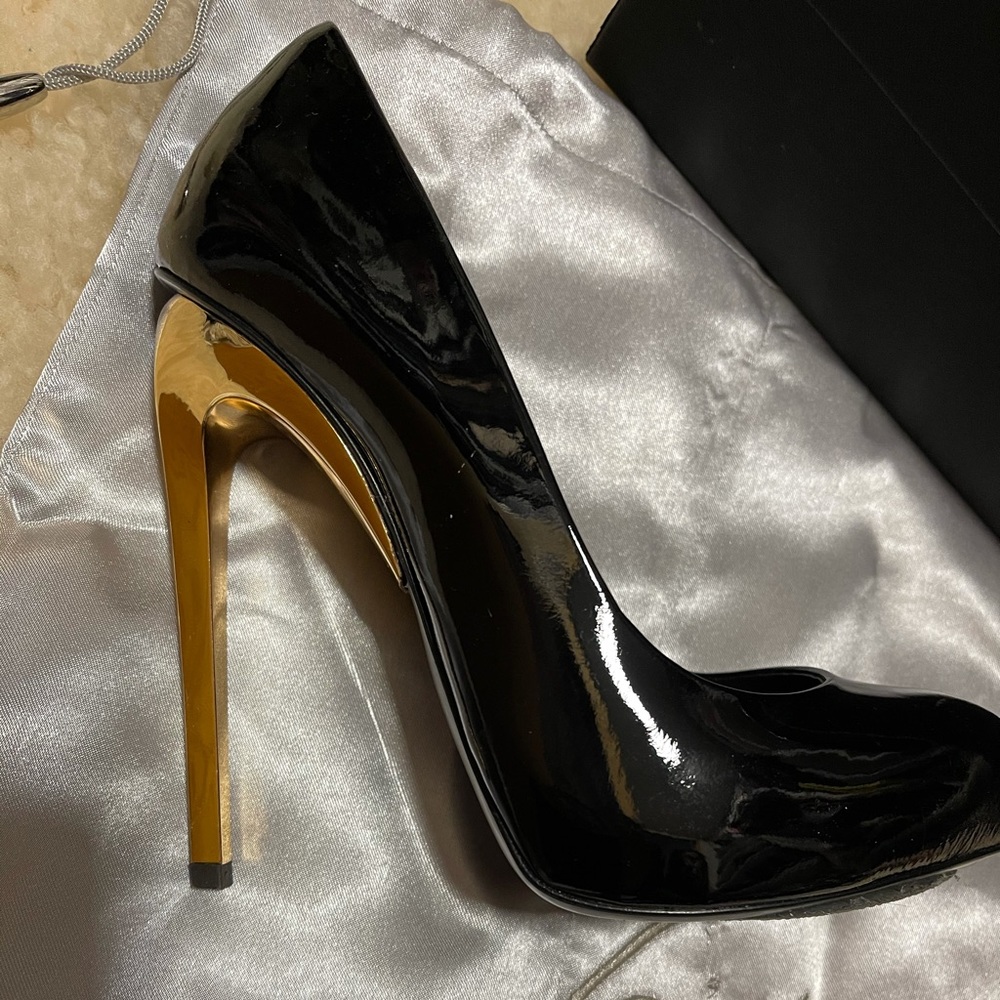 Heel Giuseppe Zanotti  design